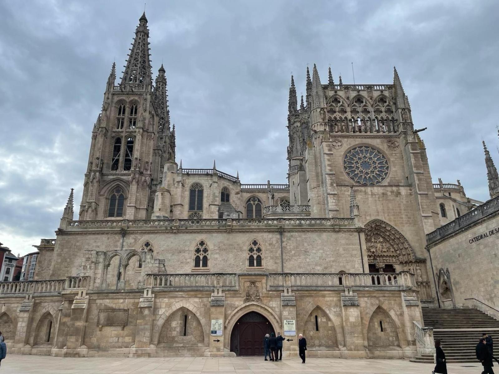 El Farolillo De La Catedral Vivienda De Uso Turistico Vut 9/251 Leilighet Burgo Eksteriør bilde